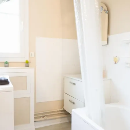 Le Beauregard, Hyper Centre De Beauvais, 2 * Beauvais