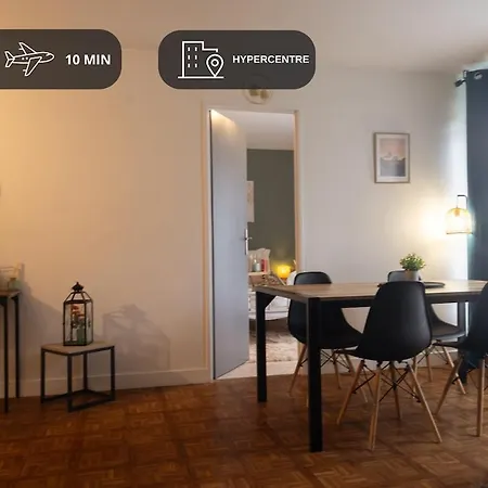 Le Beauregard, Hyper Centre De Beauvais, 2